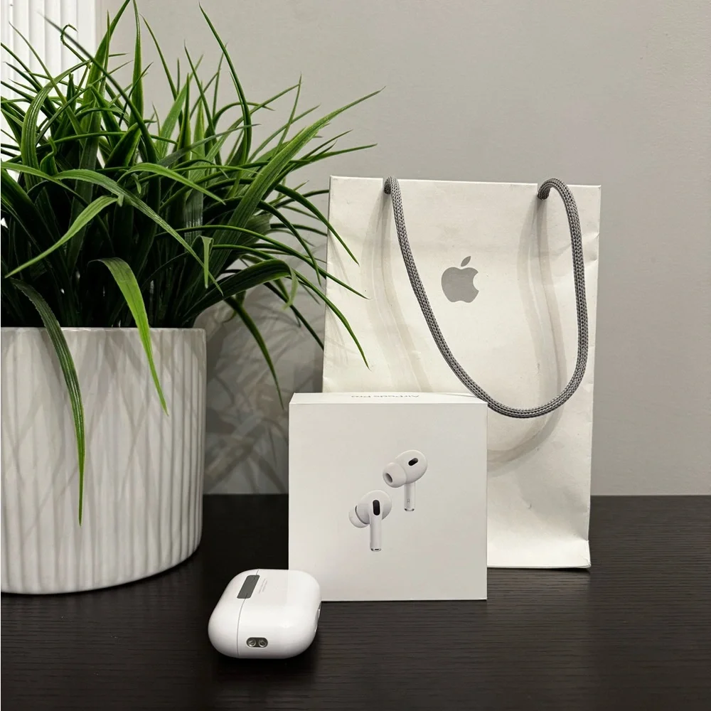 Apple AirPods Pro 2nd gen
